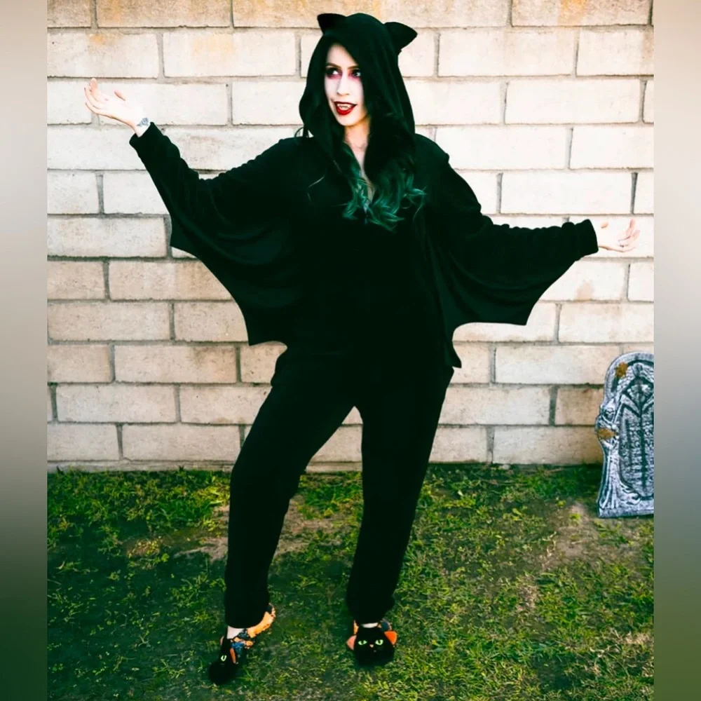 New adult bat onesie s/m - Picture 2 of 2